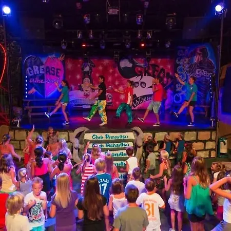 Club Paradiso Αλάνια